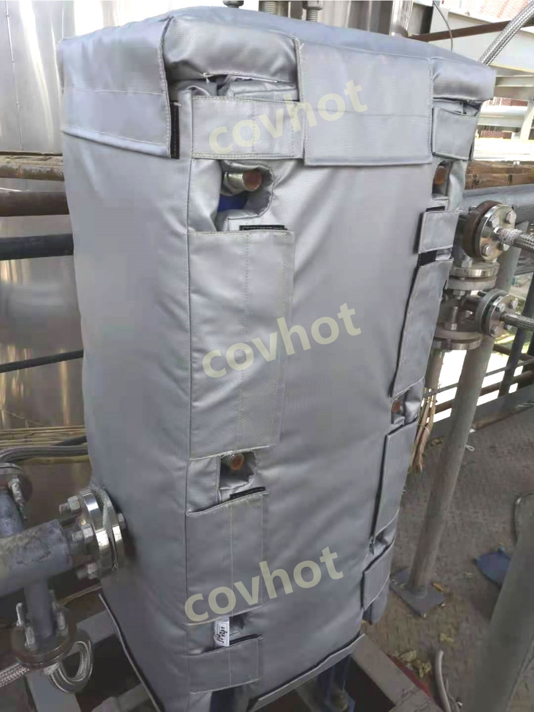 板式<a href=http://m.siweitape.com.cn/e/tags/?tagname=%E6%8D%A2%E7%83%AD%E5%99%A8%E4%BF%9D%E6%B8%A9 target=_blank class=infotextkey>換熱器保溫</a>衣