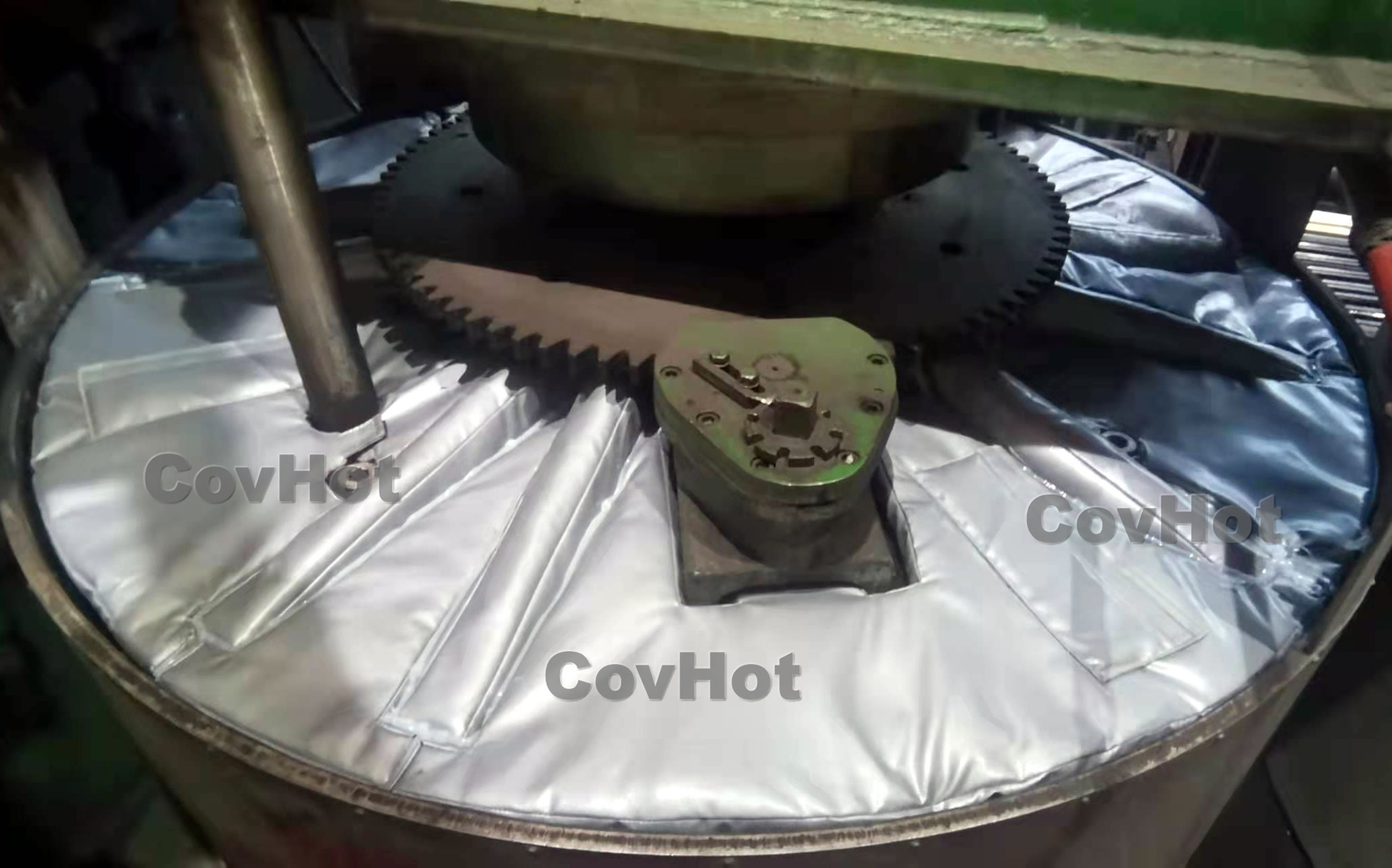 <a href=http://m.siweitape.com.cn/e/tags/?tagname=%E7%A1%AB%E5%8C%96%E6%9C%BA%E4%BF%9D%E6%B8%A9 target=_blank class=infotextkey>硫化機保溫</a>罩,硫化機蓋頂保溫